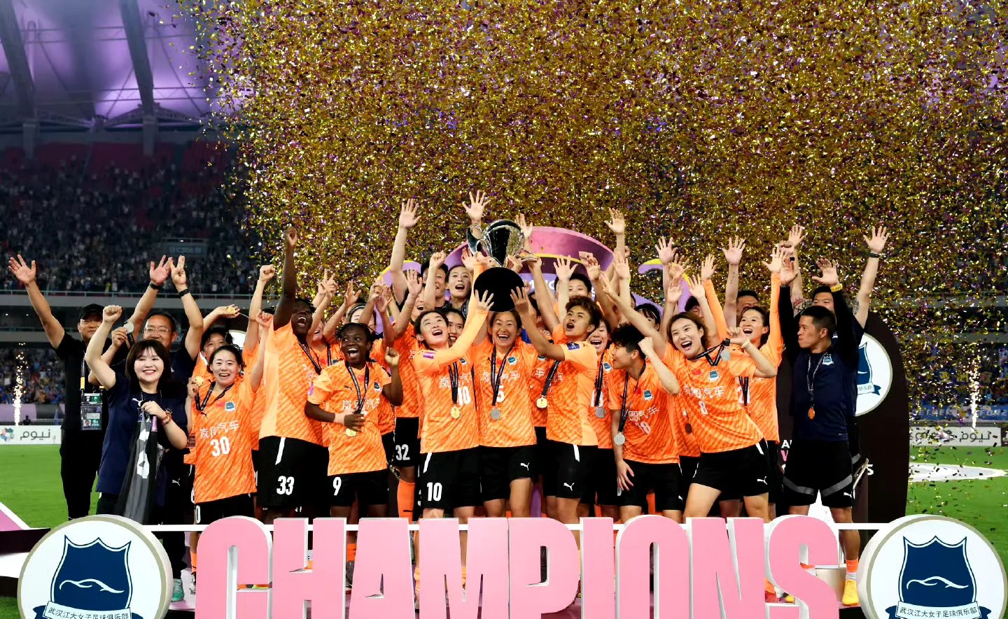 精彩对决瞬间，中国代表团再获佳绩